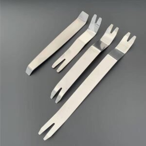 Locking card accessory