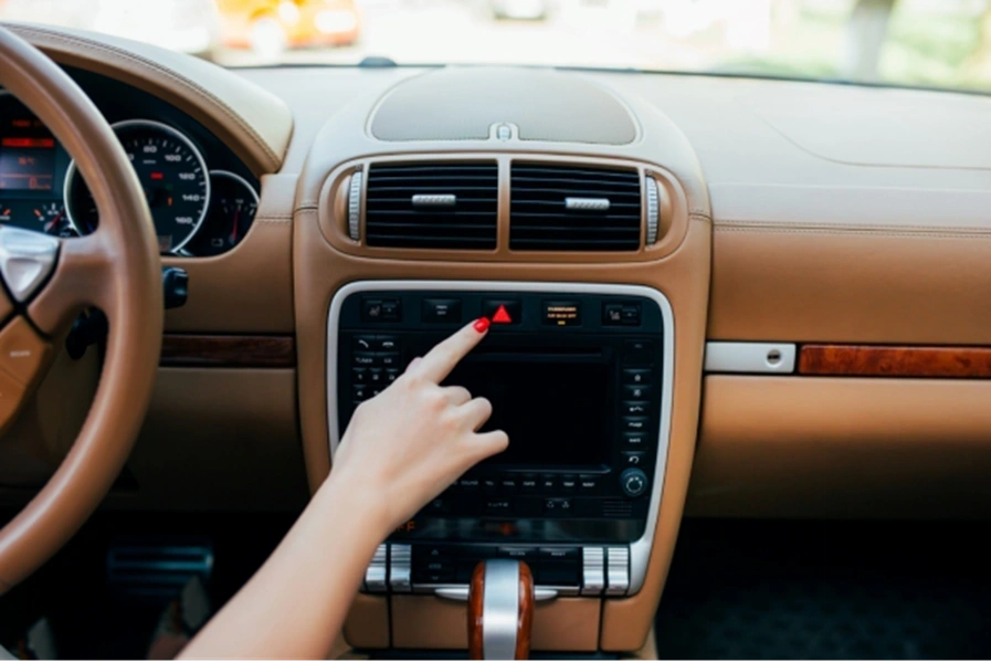 Step-by-Step Guide: Installing a Mileage Blocker in Your Mercedes
